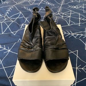 Maison Margiela Black Open-toed Leather Sandal